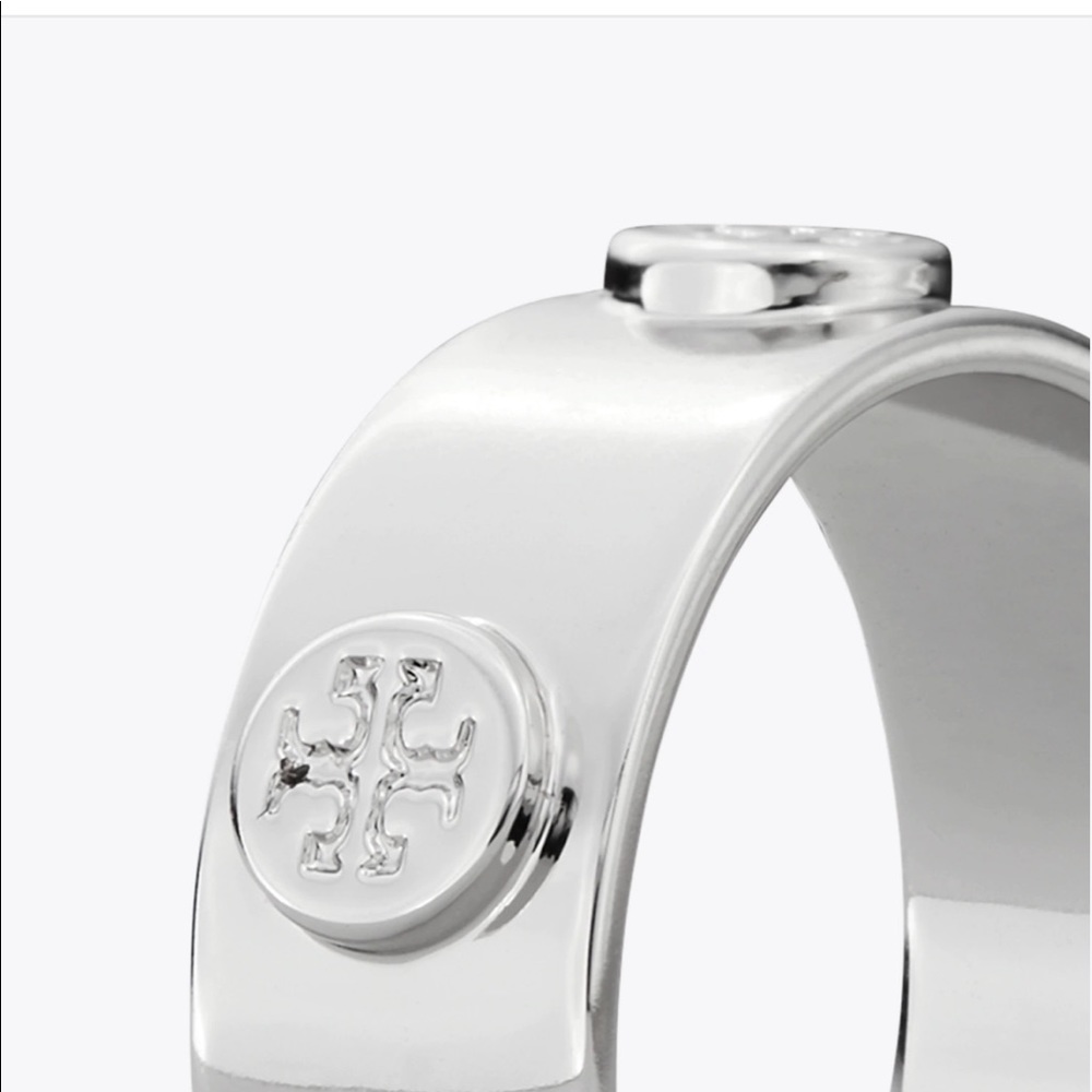 TORY BURCH RING WITH LOGO NWOT